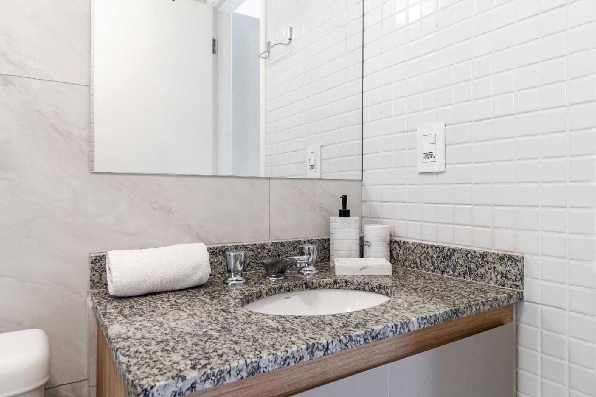 Apartamento Akile Brigadeiro Galvao São Paulo